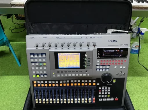 Mixer Digital Yamaha Aw4416 (80%)