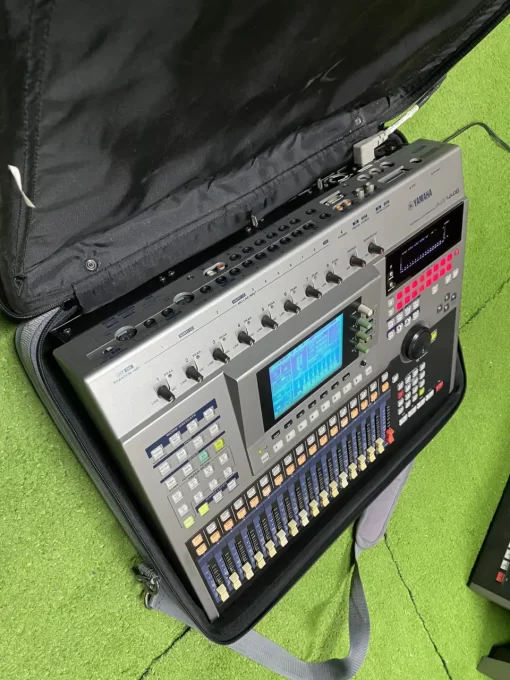 Mixer Digital Yamaha Aw4416 (80%)