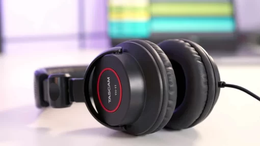 Tai Nghe Kiểm Âm Tascam Th-11